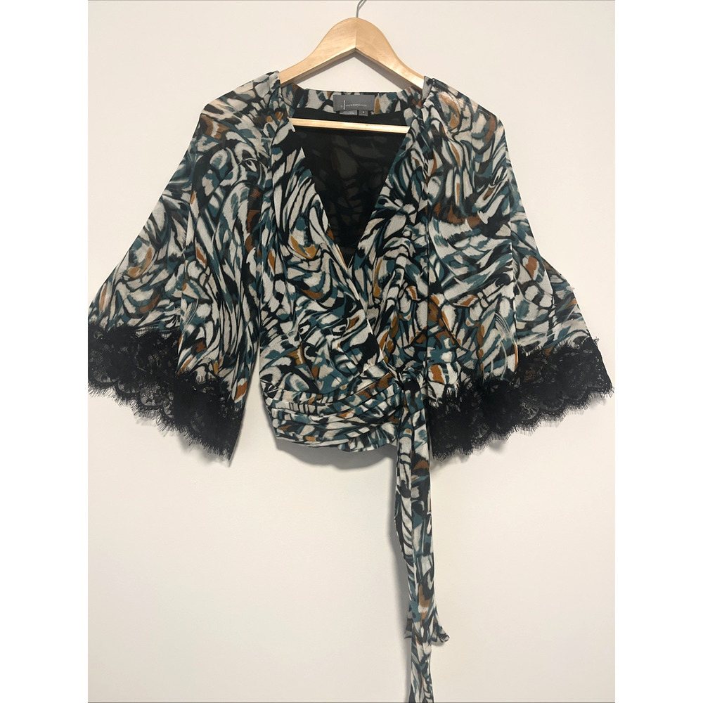 By Anthropologie Flutter Sleeve Lace Wrap Around‎ Top Small